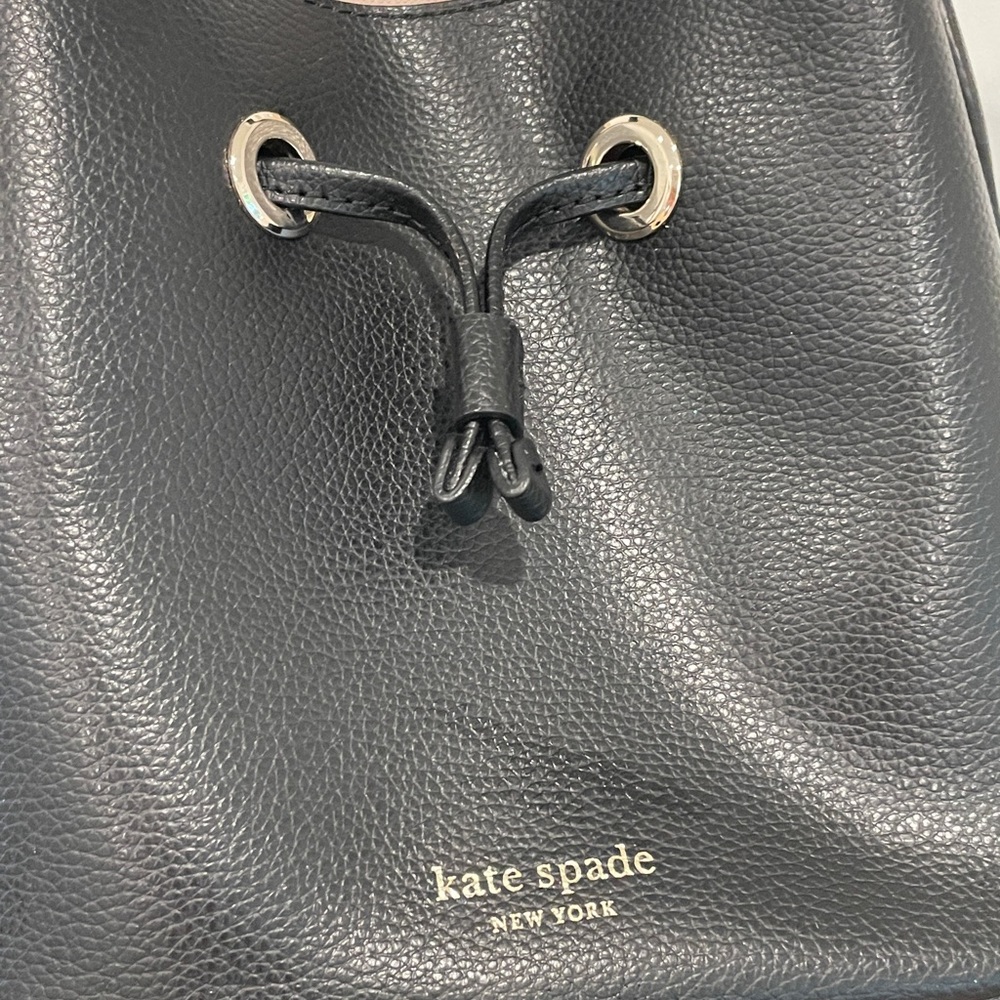 Kate Spade Black Bucket Bag / NWOT - Picture 7 of 9
